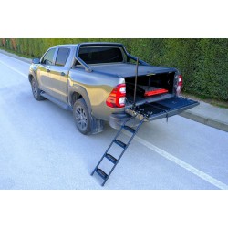 Universal Pick-Up Kasa Merdiveni 