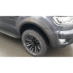 FORD RANGER T6 2012 2015 REFLEKTÖRLÜ DODİK TAKIMI 