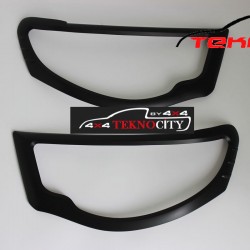 MITSUBISHI L200 2006-2015 FAR  CERCEVESİ  SİYAH