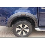 Reflektörlü Dodik Takımı Isuzu Dmax 2020+ 