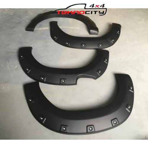 TOYOTA HILUX REVO 2015- GENİŞ DODİK TK VİDALI TİP